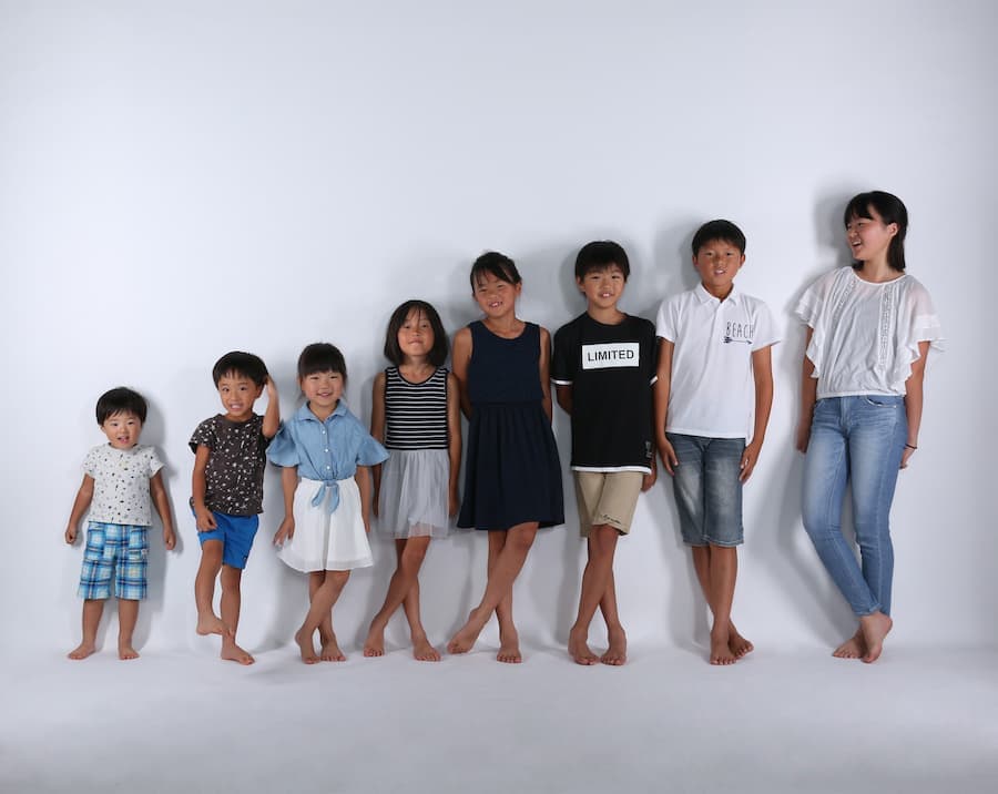 family02.jpg